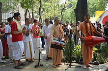 Hare Krishna musicians in Mexico City FeriaCulturasAmigas07.JPG