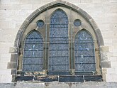 Buntglasfenster der Kirche Gernstedt, Außenansicht