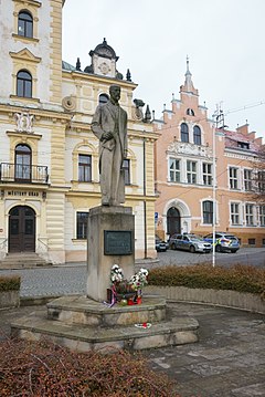 Pomník T. G. Masaryka před radnicí