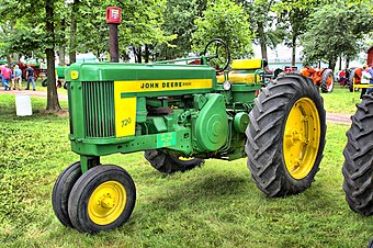 John Deere Model 720