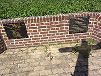 Plaques monument de 1944.