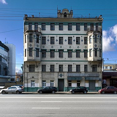 № 73, доходный дом К. М. Колупаева (1907—1913, архитектор И. А. Стаканов)