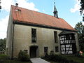 Evangelische Pfarrkirche mit Ausstattung, Kirchhof mit Grabstätte Alfred Brehm, Einfriedung