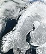 Image satellite de la Norvège en février 2003.jpg