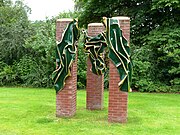 Monument ter herinnering aan Groot Bronswijk in Wagenborgen (Marte Röling, 2004)