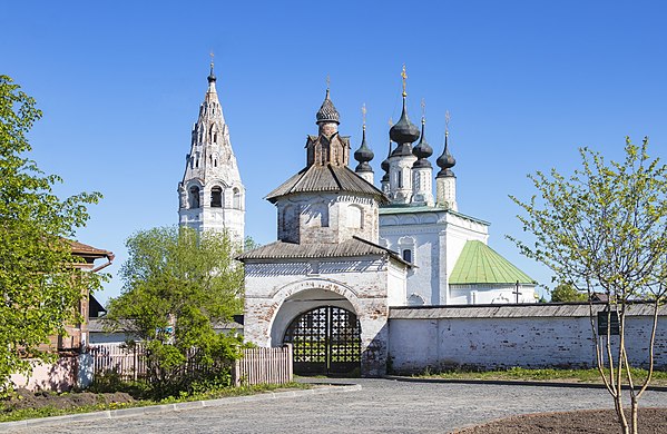 150. Ансамбль Александровского монастыря, Суздаль Автор — Новинская Г.