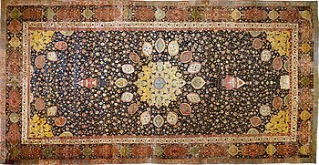 Tabriz style "Ardabil Carpet", Victoria and Albert Museum Ardabil Carpet rotate.jpg