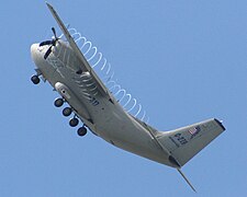 Конденсация на концах винтов турбовинтовых двигателей самолёта C-27 — также не является эффектом Прандтля—Глоерта