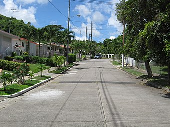 Calle Almendros in Urbanización Echevarria
