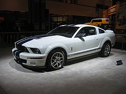 El nuevo Shelby Mustang GT500, en una exposición de Los Angeles, en 2007.