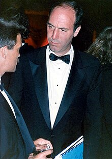 Gene Siskel at the 61st Academy Awards.jpg