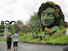 Novembre 2014 La Terre-Mère 1, mosaïculture, 2013