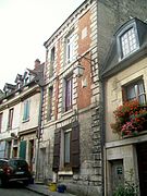 L'ancien hôtel du marquis de Guiry, rue de l'Hôtel-de-Ville.