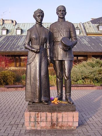 Monument of Emilia and Karol Wojtyła (senior),...