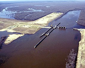 USACE Felsenthal Lock and Dam.jpg