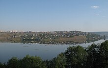 Vue de Oust-Katav depuis le barrage sur le Katav en 2012