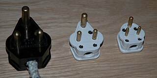 320px-BS-546-3-pin-plugs.jpg