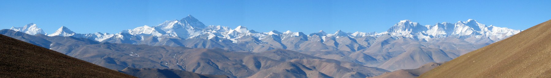 Mount Everest seen from Tibet