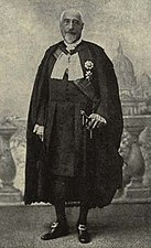 Filippo Orsini (1842–1924), 18. Herzog von Gravina, im Ornat des Fürst­assis­tenten des Päpstlichen Throns