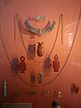 Bijoux et amulettes trouvés sur la momie attribuée au prince Khâemouaset
