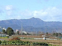 東京都あきる野市から見た大岳山