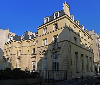 L'hôtel de Mortagne.