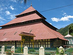 Masjid Agung Pondok Tinggi ikon Kota Sungai Penuh