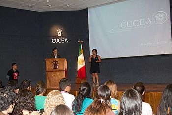 Ronda de preguntas y respuestas en CUCEA