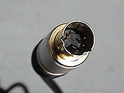 http://upload.wikimedia.org/wikipedia/commons/thumb/f/ff/SVideoConnector.jpg/180px-SVideoConnector.jpg