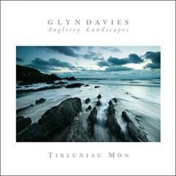 Delwedd:Anglesey Landscapes - Tirluniau Môn (llyfr).jpg