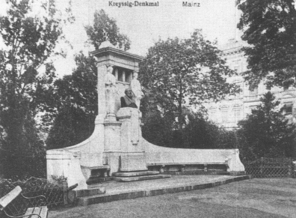 Datei:Kreyßig-Denkmal 1905.jpg