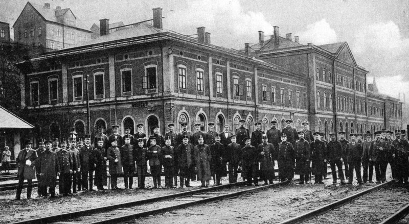 Datei:Bahnhof Weipert um 1905.jpg