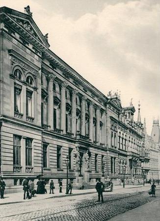 Datei:Schaaffhausenscher Bankverein, Unter Sachsenhausen.jpg