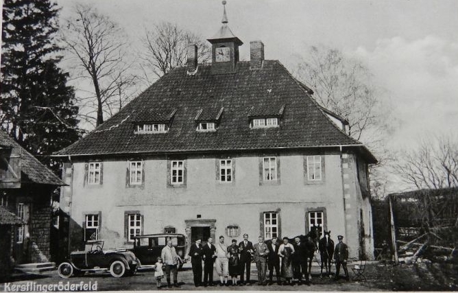 Datei:Gathaus Kerstlingeröderfeld.jpg