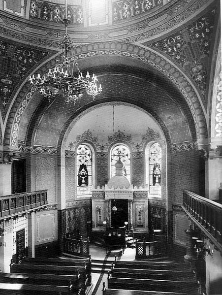 Datei:Pforzheim Alte Synagoge 1895 Innen.jpg