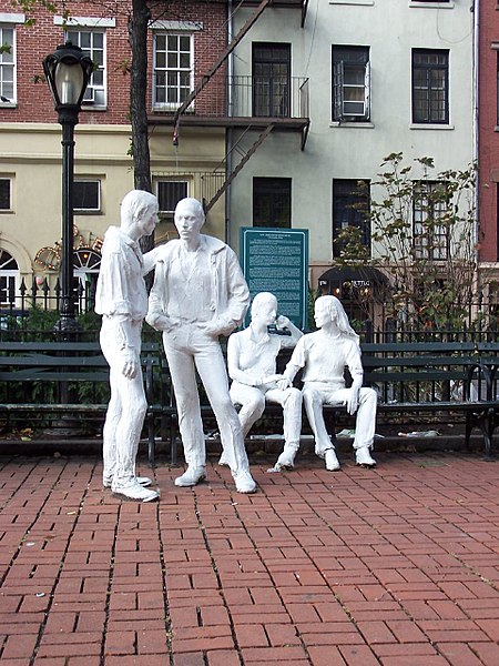 Datei:Gay Liberation Monument-New York City-2006-1.jpg