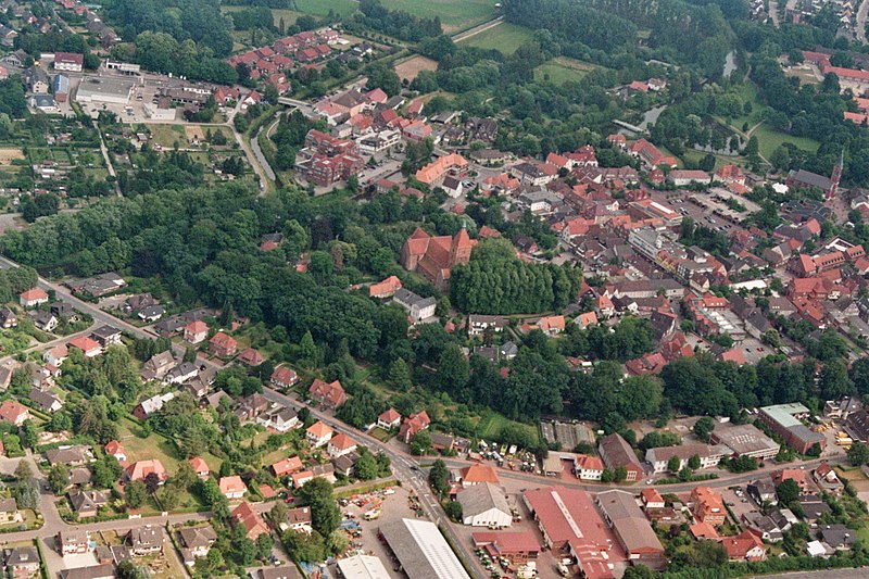 Datei:Wildeshausen Luftansicht.jpg