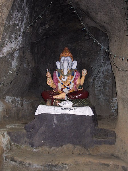 Datei:Ganesha adams peak.JPG