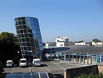 „Schiefer Turm“ auf dem Uni-Campus