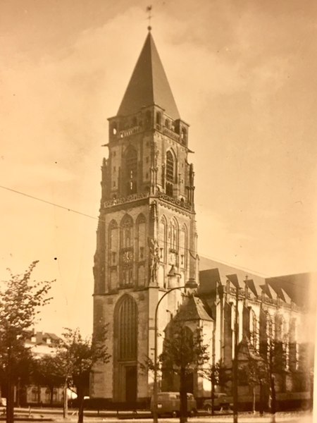 Datei:St.Peter-Duesseldorf-1957.jpg