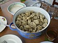 Schüssel mit ukrainischen Pelmeni