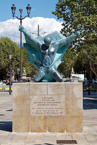 Datei:Aix-Monument du Génocide Arménien-bjs180816-01.jpg