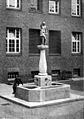 Der Johannes-Brunnen im Johanneum