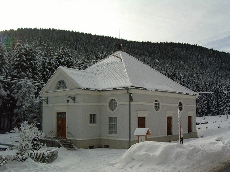 Datei:Kraftwerkshaus-linach.jpg