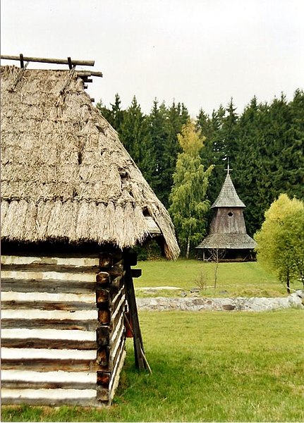 Datei:Museum-slowak-dorf.jpg