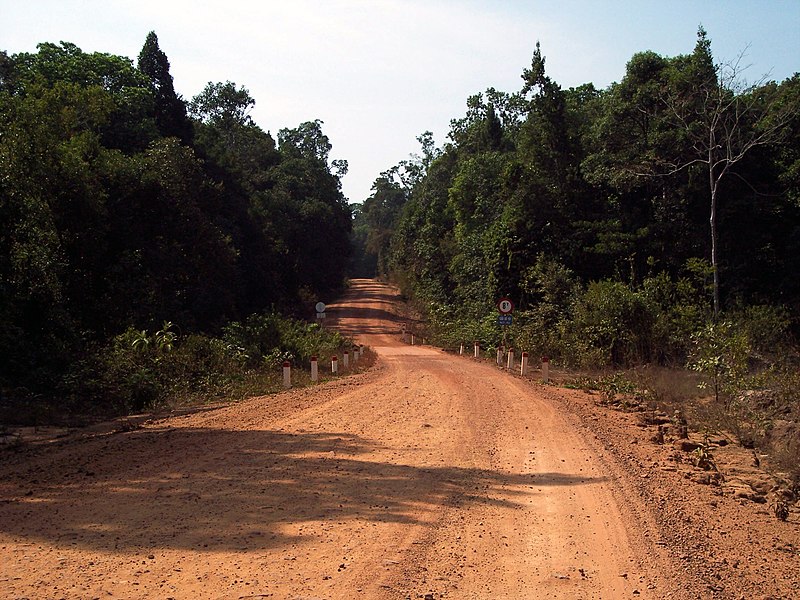 Datei:Strasse phu quoc.jpg