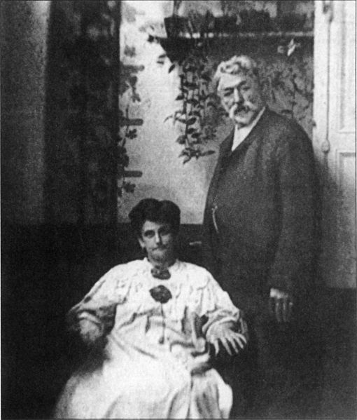 Datei:Ernst Pinkert mit Frau.jpg