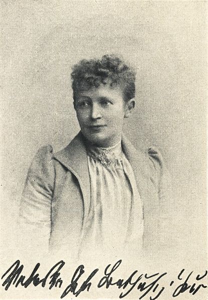 Datei:Valeska Gräfin Bethusy-Huc vor 1904.jpg