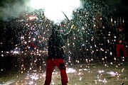 Correfoc vor der Kathedrale in Barcelona