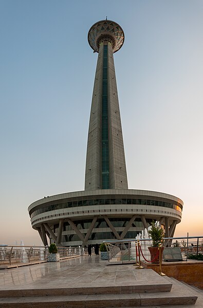 Datei:2011-09-28 16-09-08 Iran-Pano.jpg